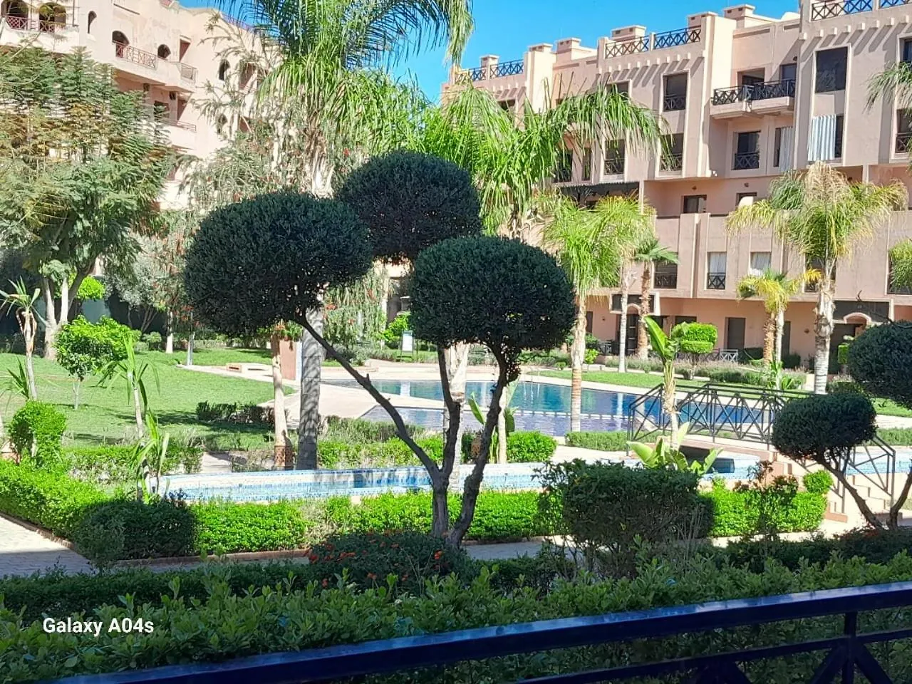 Appartement Cosy A Marrakech Avec Des Espaces Verts Et 5 Piscines Marakeş